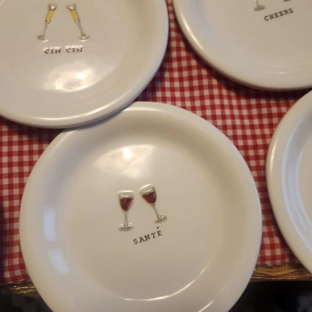 Williams Sonoma whine theme appetizer set of six